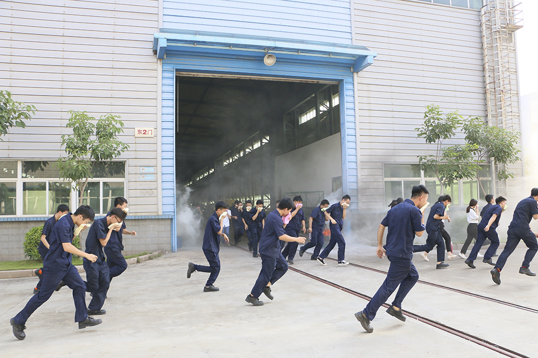 持續提升全員安全素養 防控結合構建平安巨輪